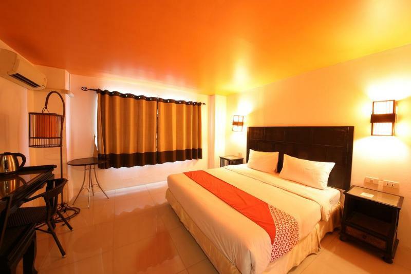 Oyo 126 Station House Hotel